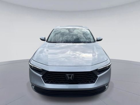 Certified 2023 Honda Accord EX image 9