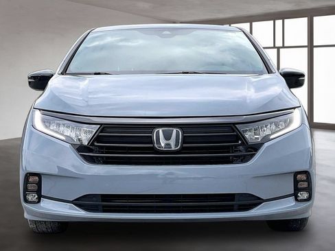 Certified 2024 Honda Odyssey Sport image 2