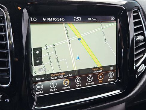 Used 2018 Jeep Compass Limited w/ Navigation Group AWD/4WD image 13
