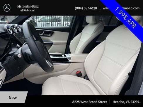 Used 2025 Mercedes-Benz GLC 350e 4MATIC image 16