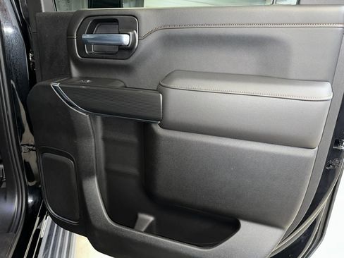 Certified 2021 GMC Sierra 2500 AT4 w/ AT4 Premium Plus Package image 32