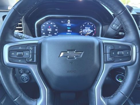 Used 2025 Chevrolet Silverado 2500 LTZ w/ LTZ Plus Package AWD/4WD image 11