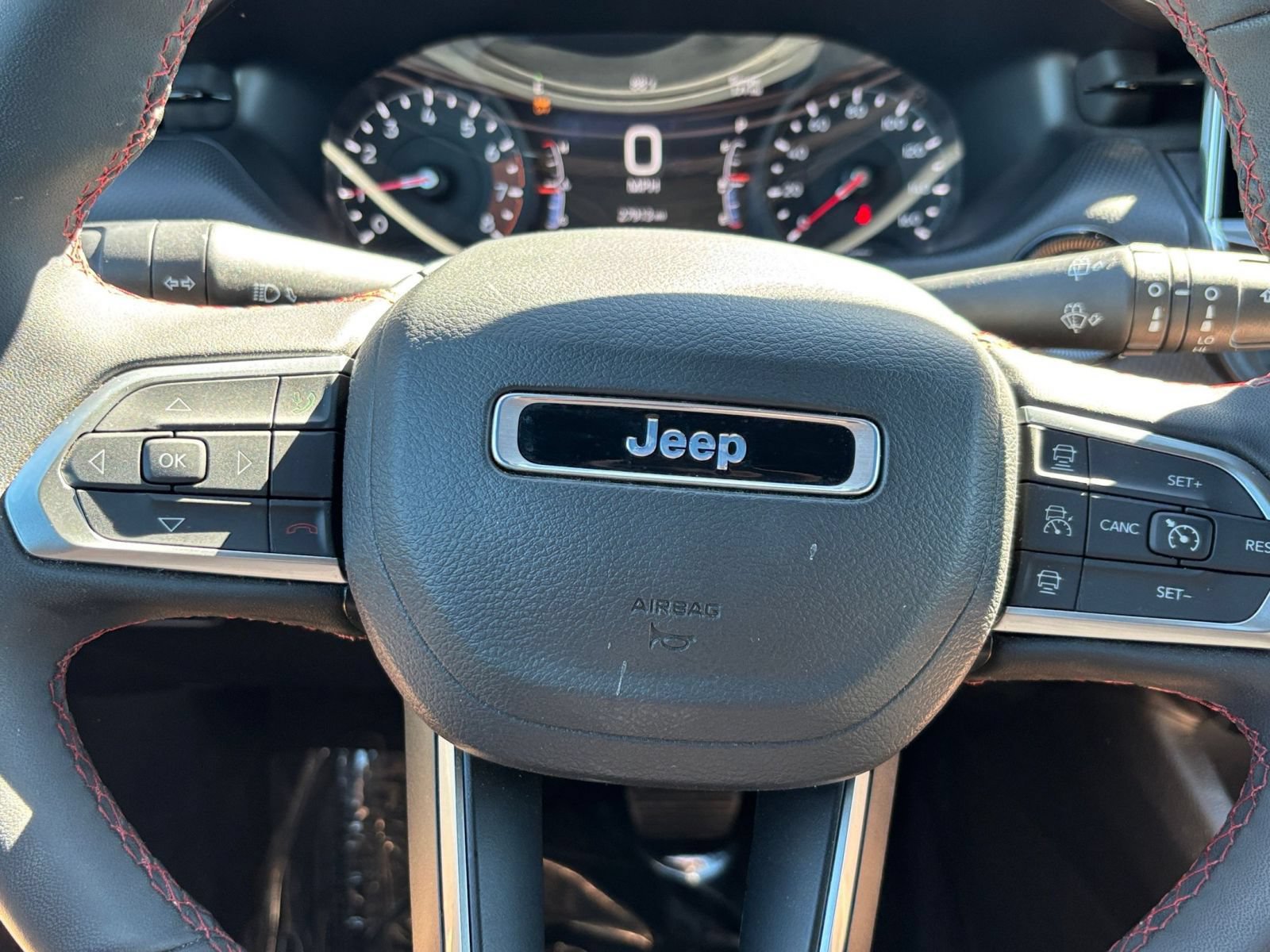 Used 2026 Jeep Compass Trailhawk AWD/4WD image 29