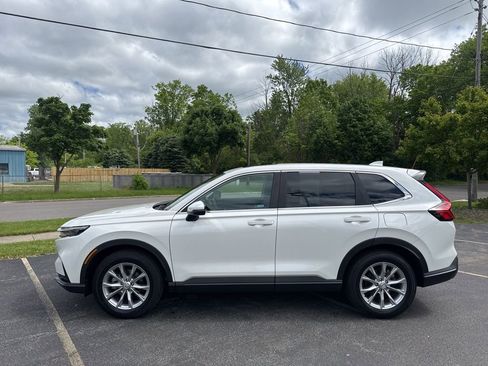 Used 2024 Honda CR-V EX image 8