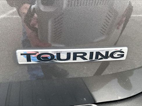 Used 2019 Honda Odyssey Touring image 24