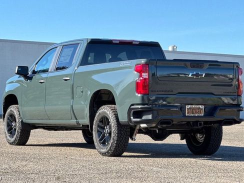 New 2026 Chevrolet Silverado 1500 Custom Trail Boss w/ Dark Appearance Package image 6