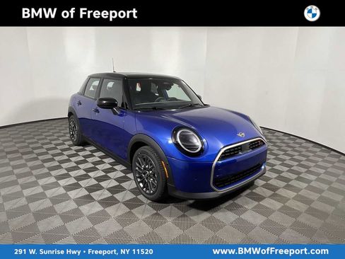 Used 2025 MINI Cooper S image 1