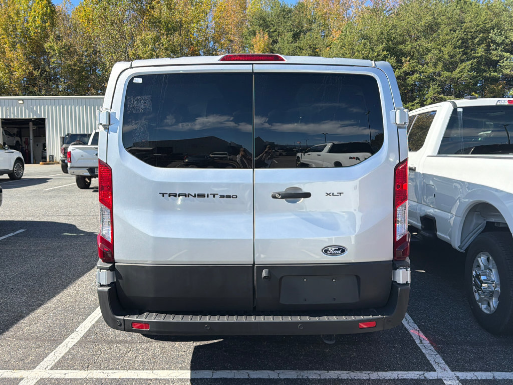 Used 2026 Ford Transit 350 XLT RWD image 6