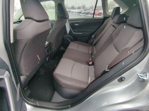 Used 2025 Toyota RAV4 XLE image 15