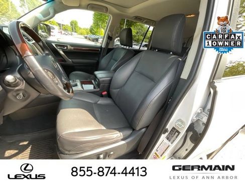 Used 2019 Lexus GX 460 Premium AWD/4WD image 12