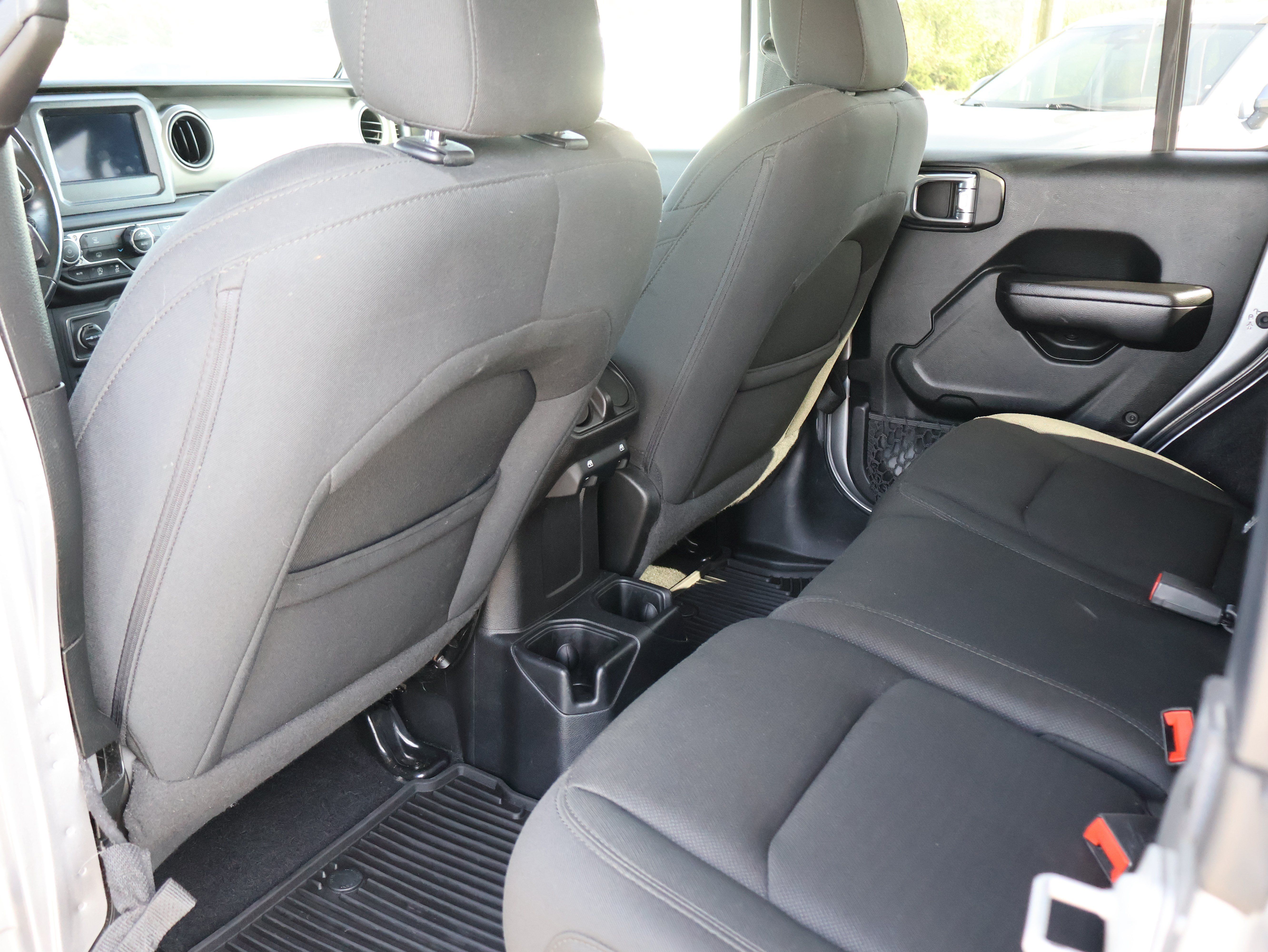 Used 2021 Jeep Wrangler Unlimited Sport AWD/4WD image 13