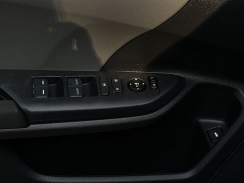 Used 2020 Honda Civic LX image 15