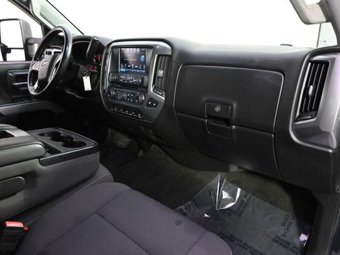 Used 2018 Chevrolet Silverado 2500 LT w/ LT Convenience Package AWD/4WD image 15