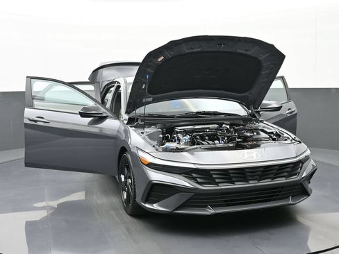 Used 2026 Hyundai Elantra Sport w/ Cargo Package FWD image 55