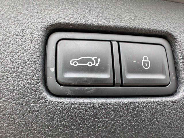 Used 2025 Genesis GV70 2.5T w/ Advanced Package AWD/4WD image 10