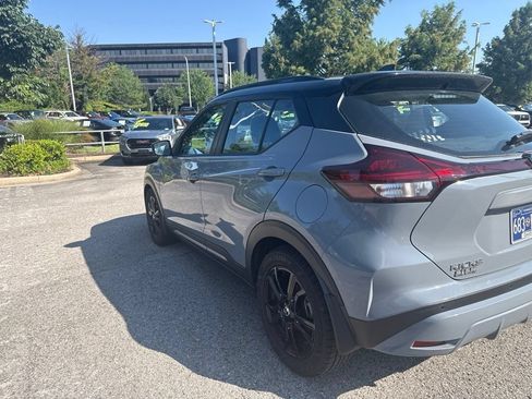 Used 2021 Nissan Kicks SR w/ SR Premium Package FWD image 6