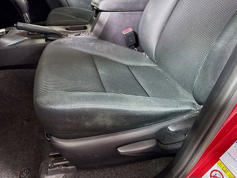 Used 2017 Toyota RAV4 LE w/ All Weather Liner Package AWD/4WD image 19