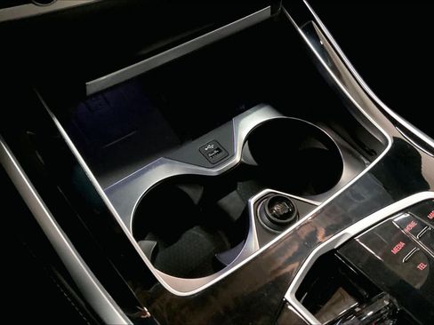 Used 2023 BMW X7 xDrive40i w/ M Sport Package image 36