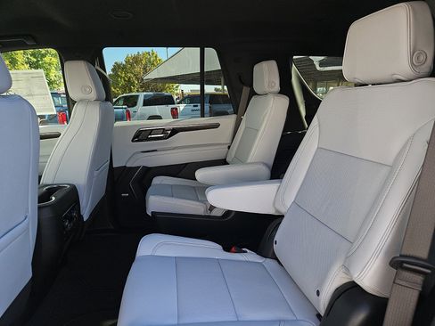 New 2026 Chevrolet Tahoe Premier image 6