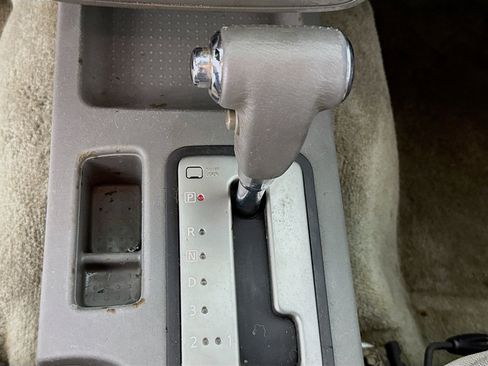 Used 2018 Nissan Frontier SV w/ Value Truck Package image 19