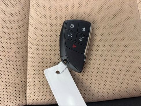 New 2026 Chevrolet Equinox ACTIV FWD image 18