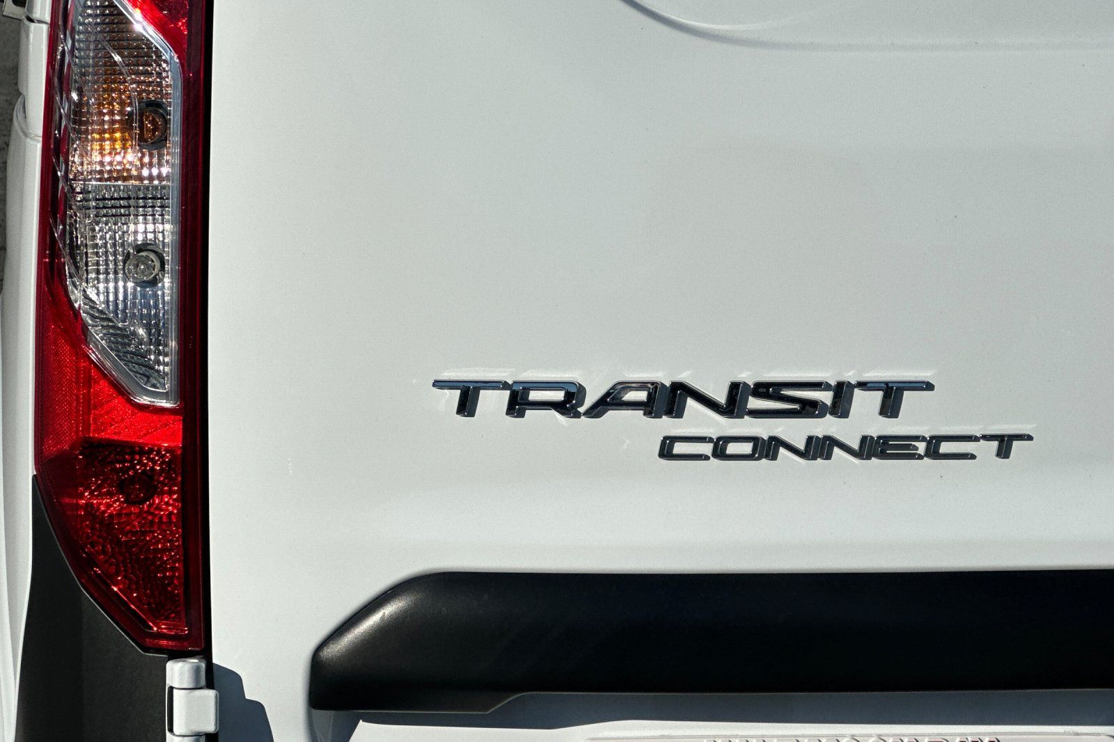 Used 2023 Ford Transit Connect XL FWD image 22
