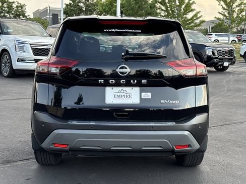 Used 2023 Nissan Rogue SV AWD/4WD image 18