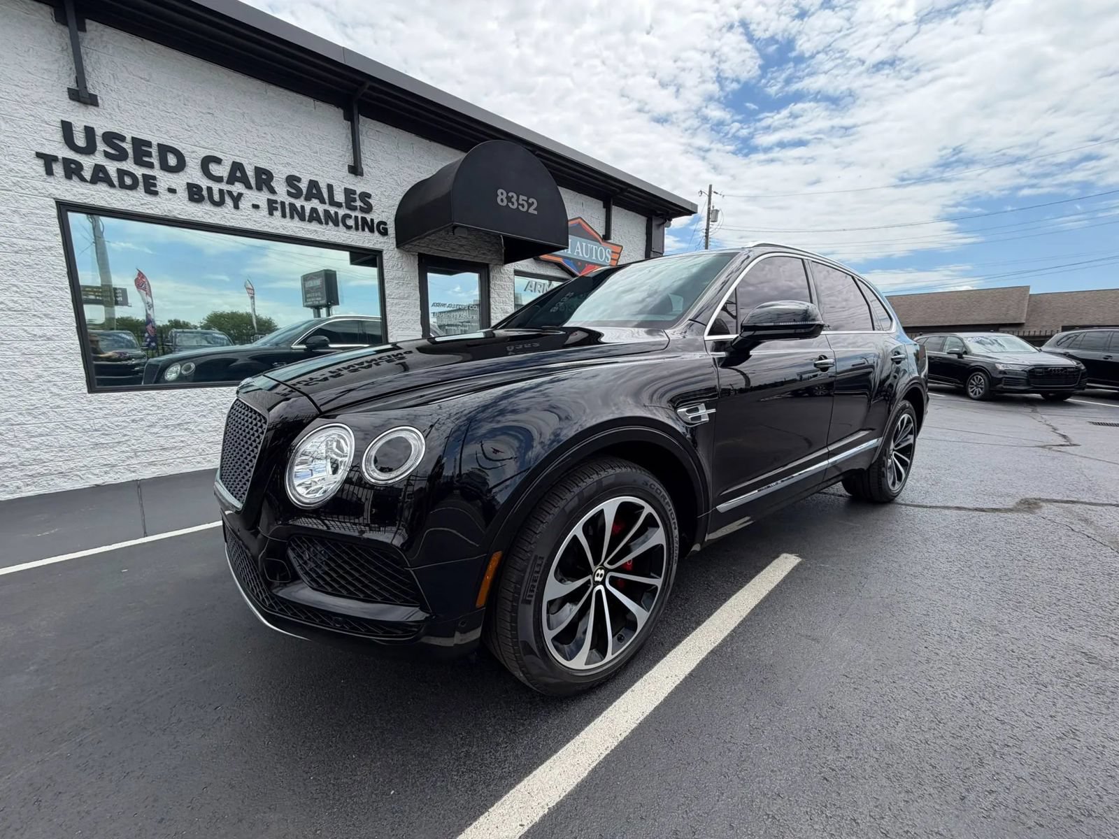 Used 2020 Bentley Bentayga AWD/4WD image 9