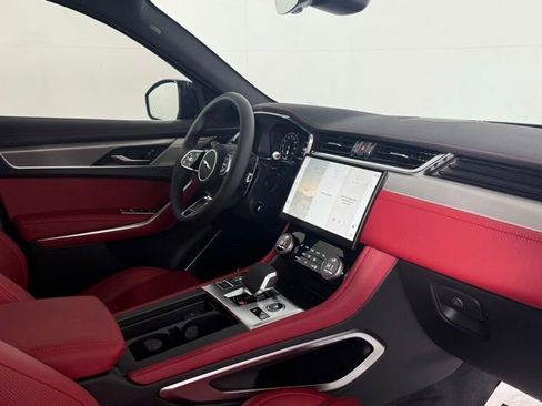 New 2025 Jaguar F-PACE R-Dynamic S image 20