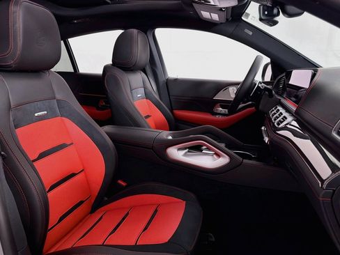 New 2026 Mercedes-Benz GLE 53 AMG 4MATIC Coupe image 6