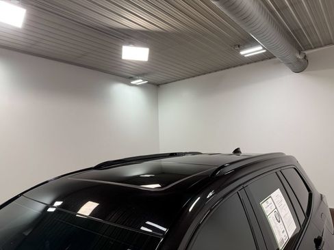 Used 2024 Cadillac XT6 Sport w/ LPO, Floor Liner Package AWD/4WD image 42