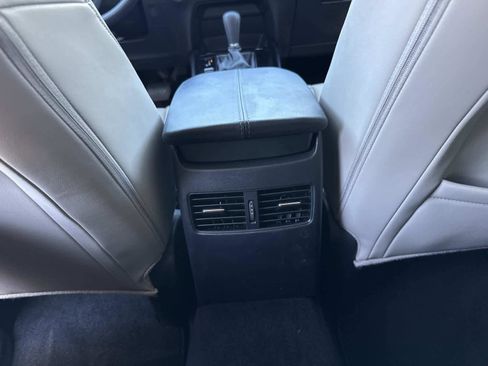 Certified 2024 MAZDA CX-30 AWD 2.5 S w/ Preferred Package image 17