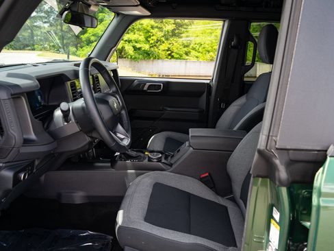 Used 2025 Ford Bronco Big Bend AWD/4WD image 14