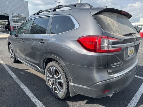 Used 2023 Subaru Ascent Limited w/ Technology Package AWD/4WD image 6