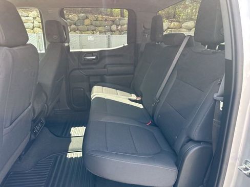 Used 2021 Chevrolet Silverado 1500 LT image 23