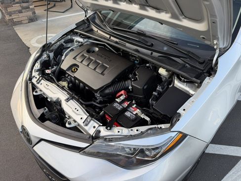 Used 2018 Toyota Corolla SE image 33