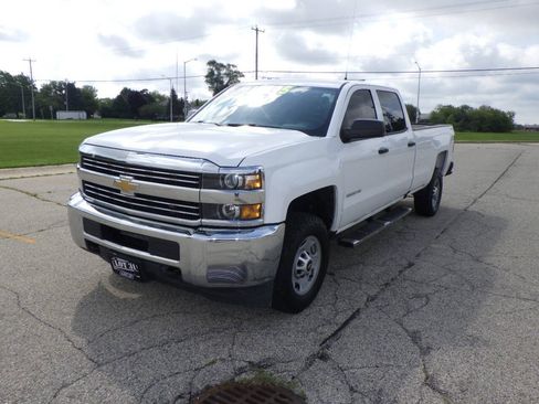 Used 2018 Chevrolet Silverado 2500 W/T w/ WT Fleet Convenience Package AWD/4WD image 1