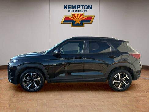 Used 2022 Chevrolet TrailBlazer RS image 3