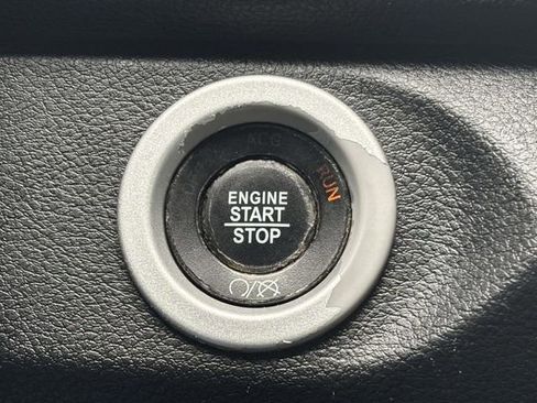 Used 2017 RAM 1500 Sport image 15