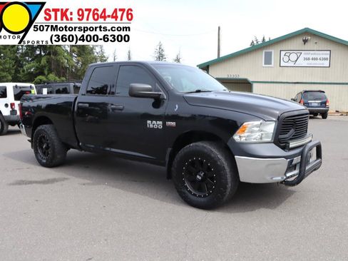 Used 2014 RAM 1500 ST w/ SXT Appearance Group AWD/4WD image 11