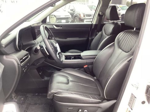Used 2023 Hyundai Palisade Limited w/ Cargo Package AWD/4WD image 14