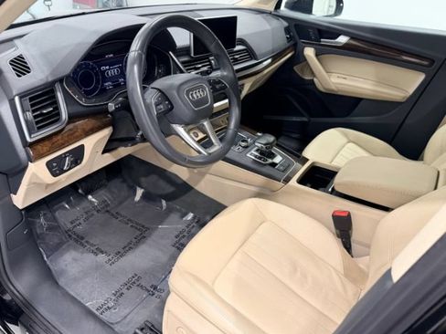 Used 2019 Audi Q5 2.0T Premium Plus AWD/4WD image 31
