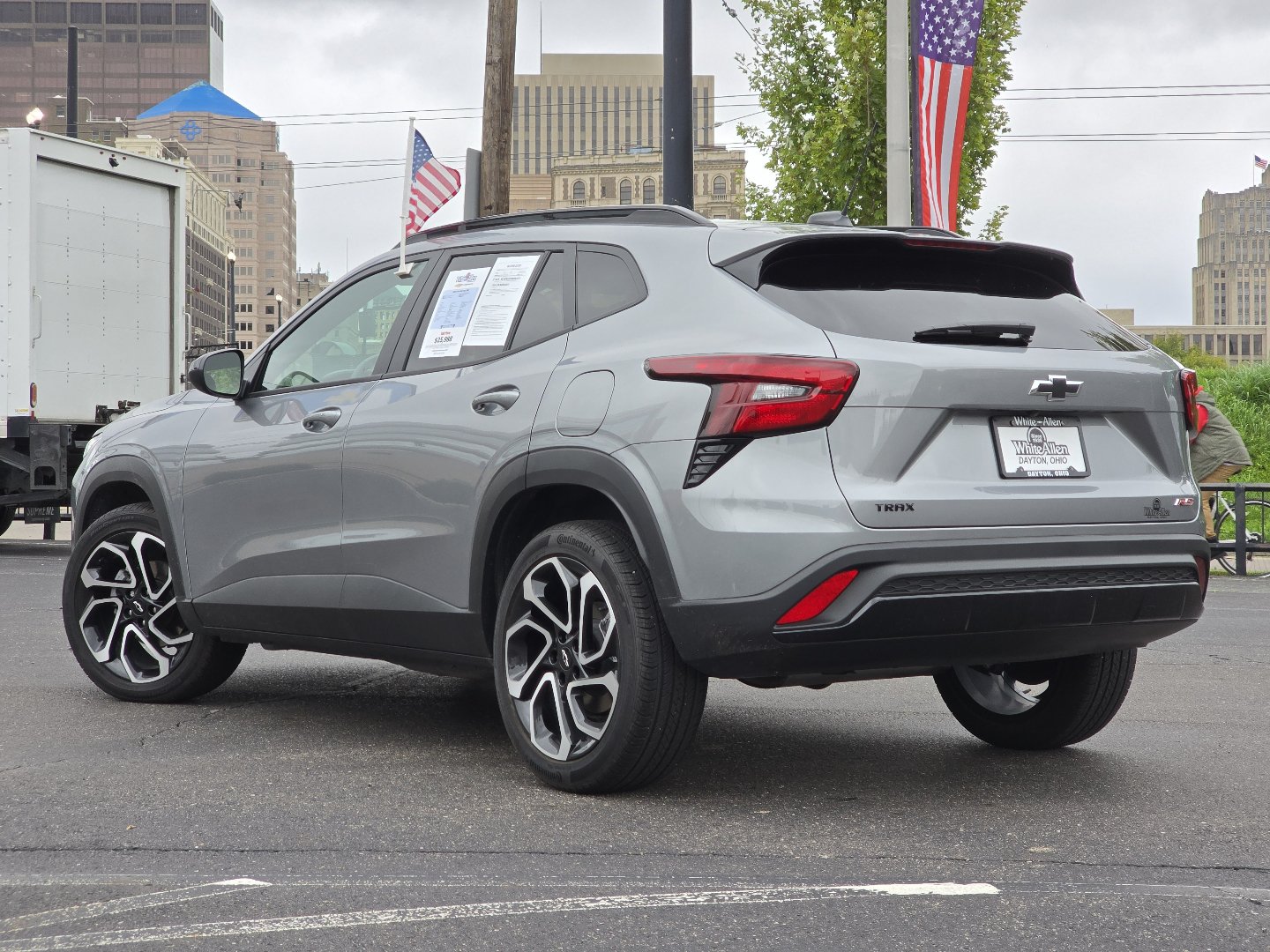 Certified 2024 Chevrolet Trax RS w/ Sunroof Package FWD image 21