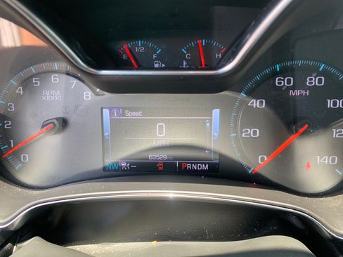 Used 2018 Chevrolet Impala Premier w/ Premier Confidence Package FWD image 9