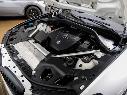 Used 2023 BMW X3 sDrive30i w/ M Sport Package RWD image 64