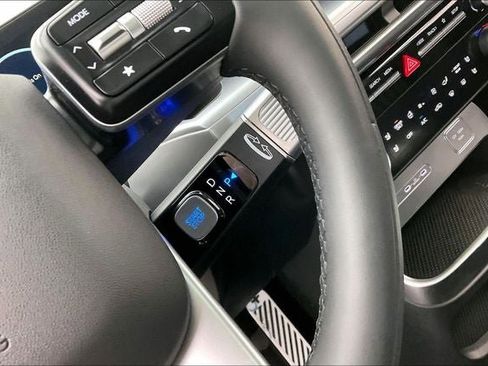 New 2026 Hyundai Ioniq 9 Calligraphy image 9