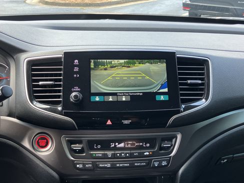 Used 2022 Honda Pilot Sport image 21