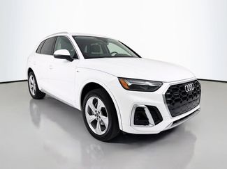Used 2023 Audi Q5 2.0T Premium Plus AWD/4WD video 1