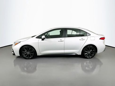 Used 2024 Toyota Corolla SE image 8