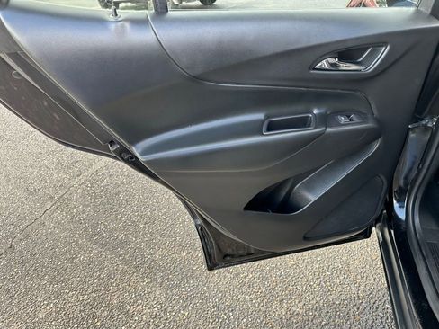 Used 2019 Chevrolet Equinox LT image 15